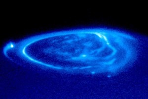 (By John T. Clarke (University of Michigan), ESA, NASA via Wikimedia Commons)